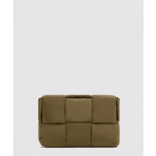 보테가베네타 스몰 패디드 테크 카세트 755182