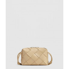 보테가베네타 스몰 카세트 카메라백 709417