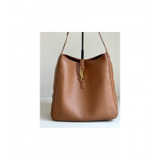 생로랑 LE5A7 호보백