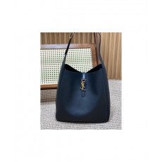 생로랑 LE5A7 호보백