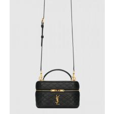 생로랑 램스킨 소재의 gaby 배니티백 766731