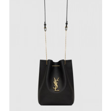 생로랑 램스킨 소재의 pochon 801070