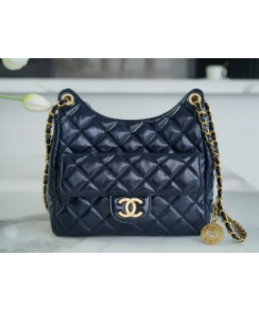 샤넬 23c 호보백 스몰 램스킨 금장 블랙 19 cm x 17 cm x 16 cm