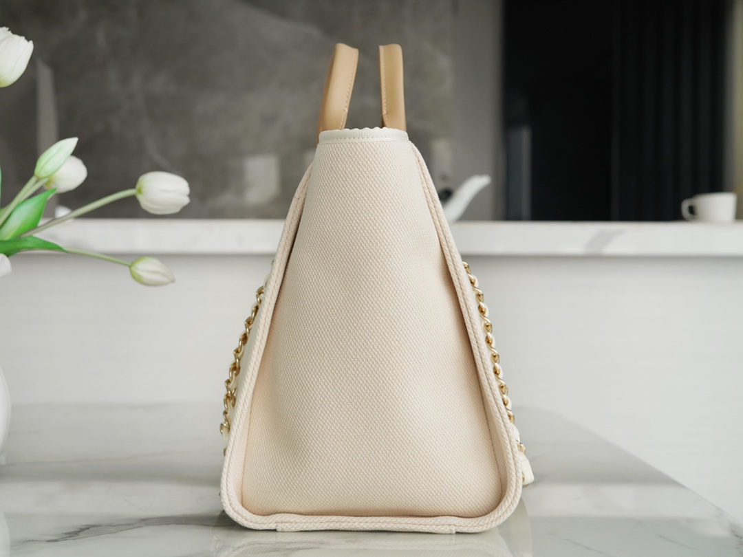 샤넬 진주 로고 도빌백