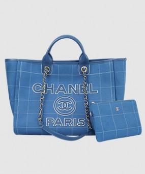 샤넬 맥시 쇼핑백 블루