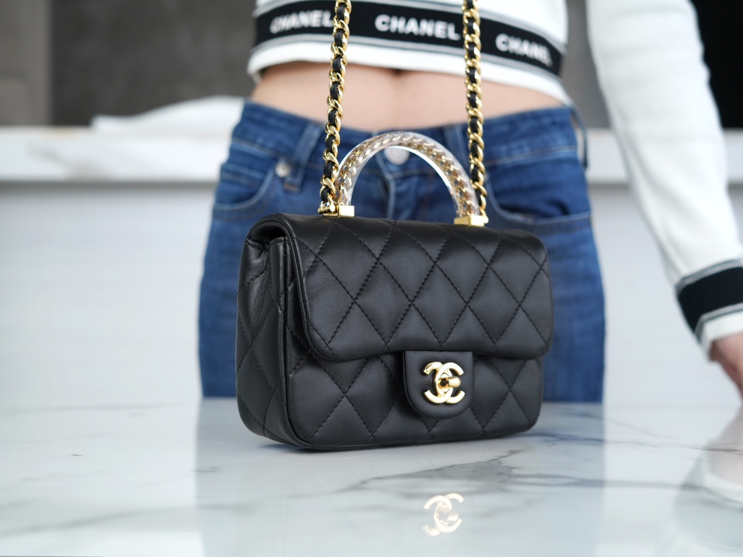 샤넬 24P최신 클래식 탑핸들 뉴미니 블랙