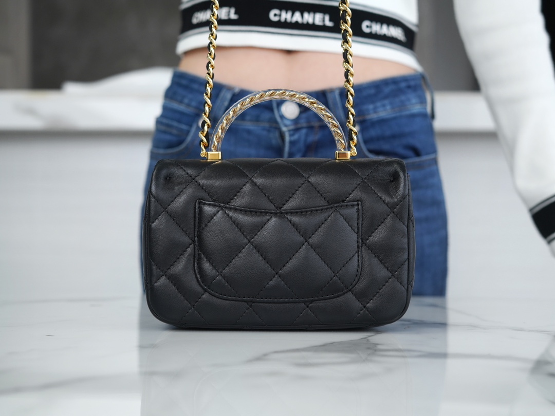 샤넬 24P최신 클래식 탑핸들 뉴미니 블랙