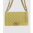 샤넬 보이백 미듐 옐로우 금장 캐비어