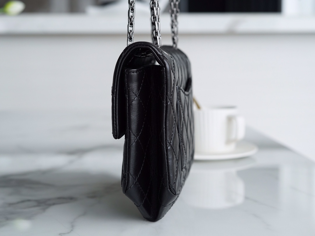 샤넬 2.55 빈티지 플랩백 블랙 은장 미니