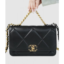 샤넬 19 WOC 턴락 램스킨 블랙 금장