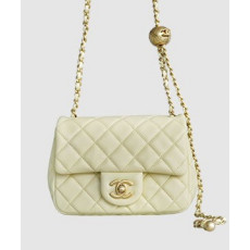 샤넬 메탈볼 플랩백 옐로우 금장 램스킨