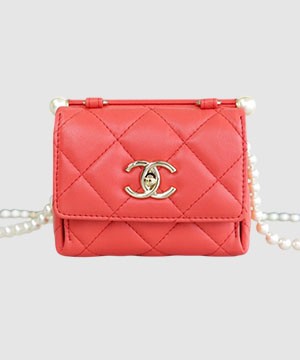 샤넬 24SS 진주 체인 미니백 램스킨 레드 AP4006