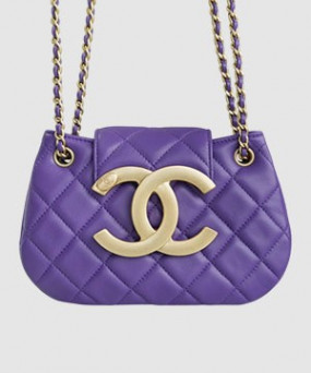 샤넬 24C 크루즈 메신저 백 스몰 빅로고 퍼플 AS4609