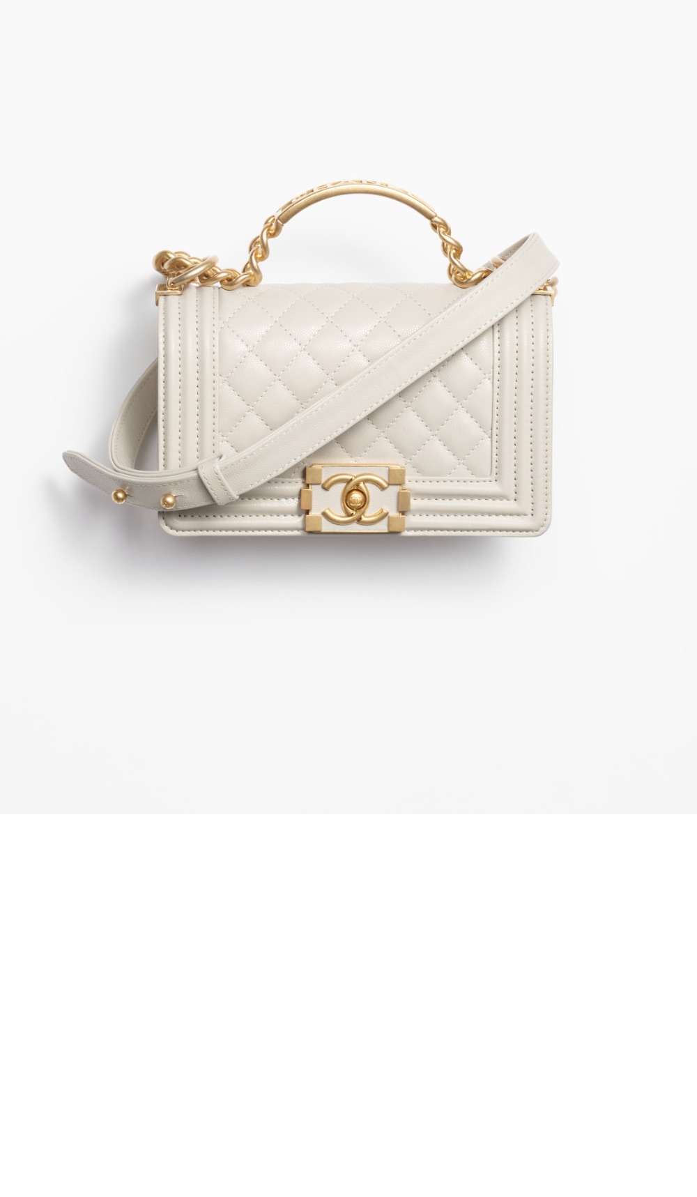 샤넬 핸들 장식의 보이 샤넬 플랩백 A94805