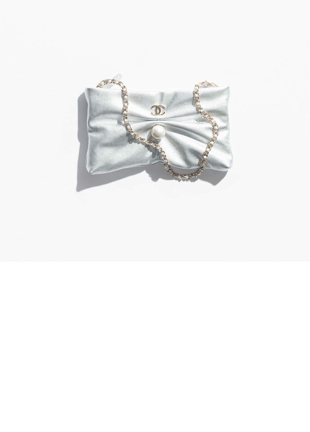 샤넬 체인 달린 미니백 AP4613