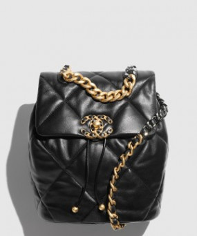 샤넬 19 백팩 AS4223