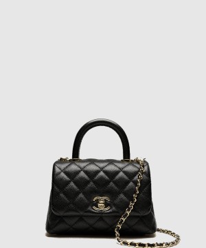 샤넬 핸들 장식의 미니 플랩백 AS2215