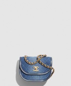 샤넬 스몰 사이즈 메신저백 AS4850