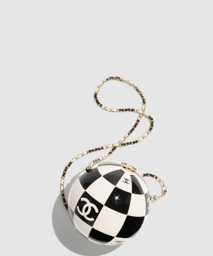 샤넬 원형 미노디에르 AS3716