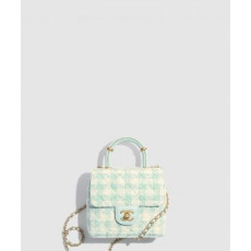 샤넬 핸들 장식의 미니 플랩백 AS4035