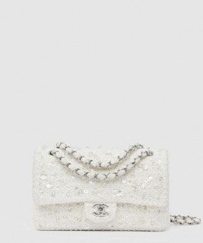 샤넬 클래식 플랩백 A01112