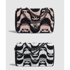 샤넬 클래식 플랩백 A01112