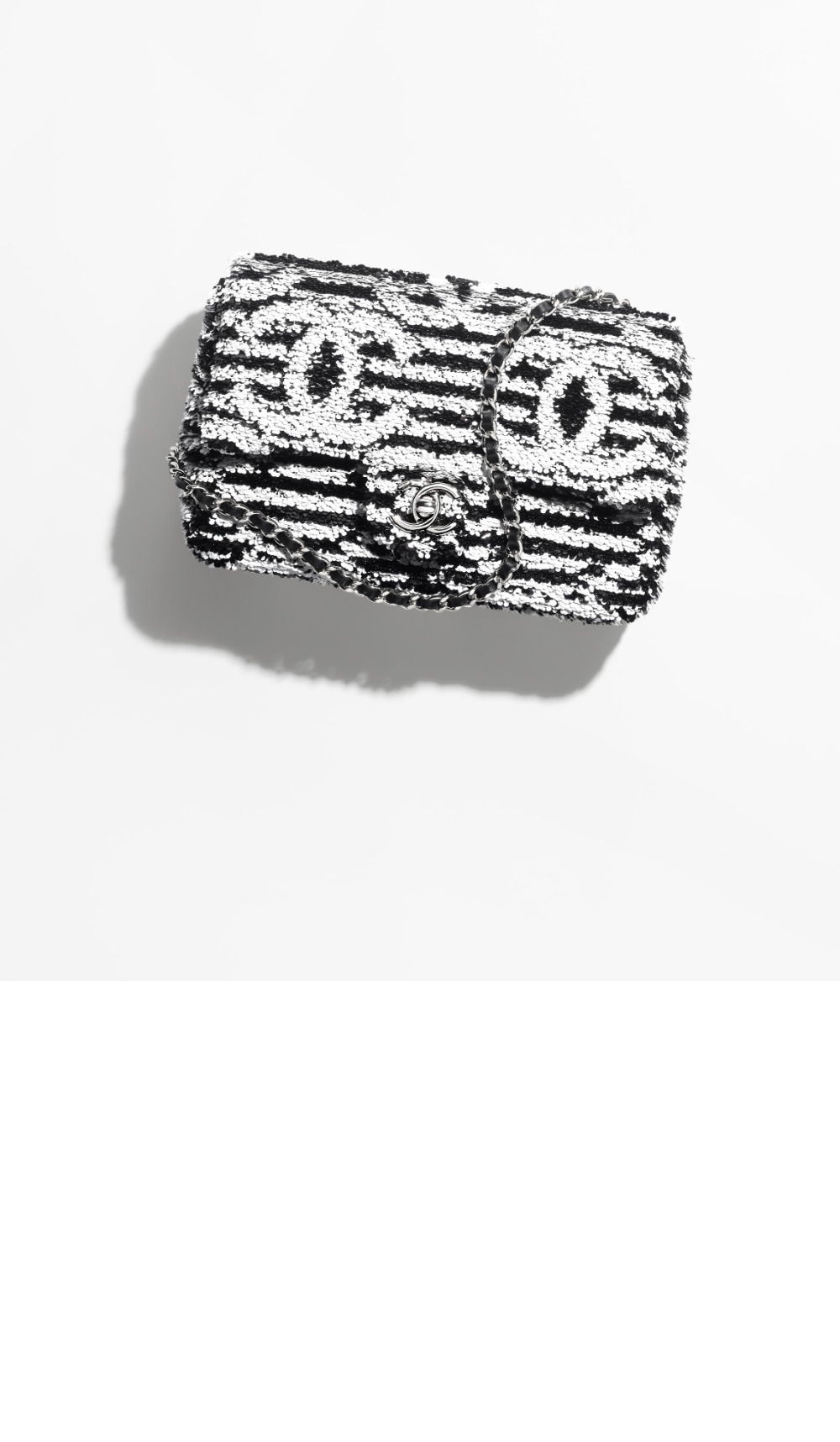 샤넬 스몰 플랩백 AS4561