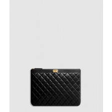 샤넬 보이 클러치 미듐 A84406