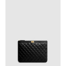 샤넬 보이 클러치 미듐 A84406