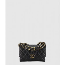 샤넬 체인 더블 포켓 플랩백 AP3572