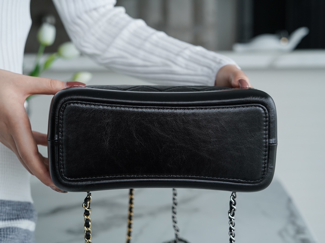 샤넬 가브리엘 백팩 스몰 A94485