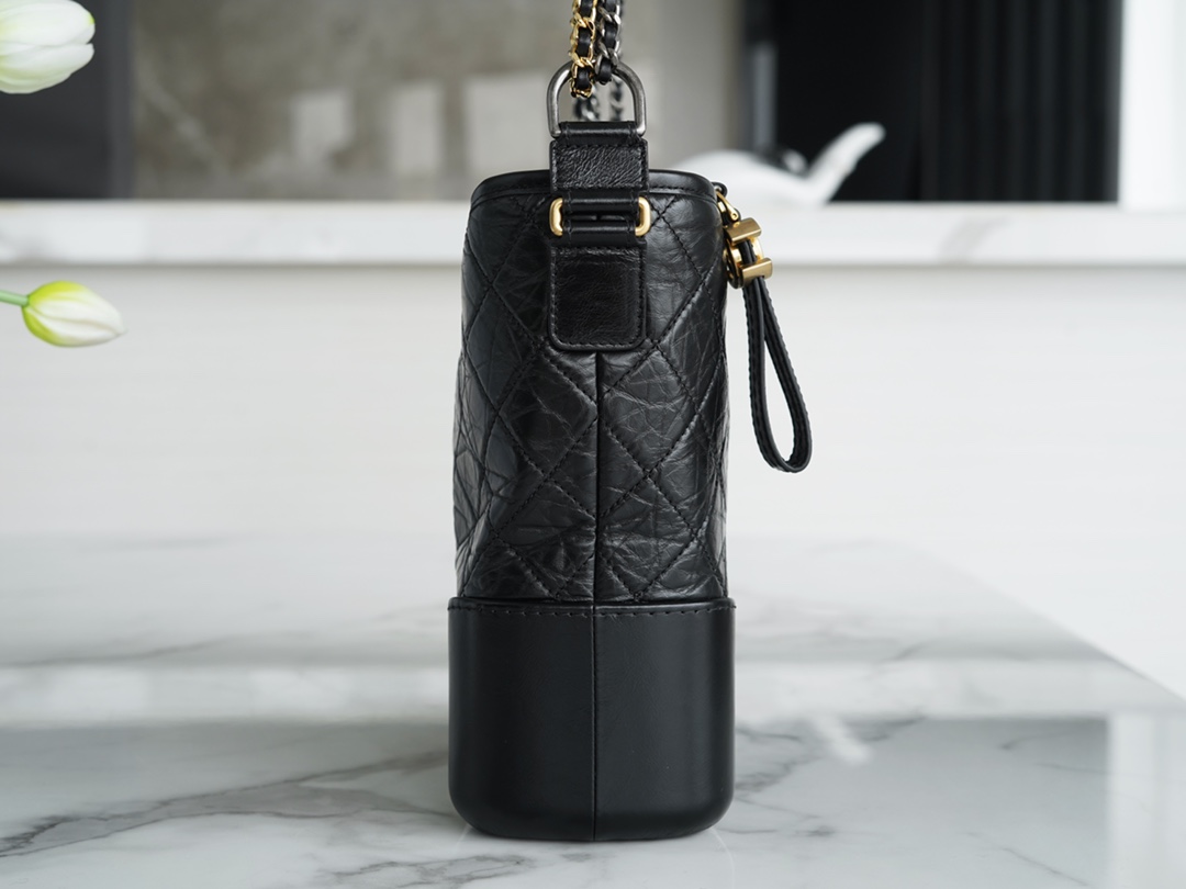 샤넬 빈티지 가브리엘 호보백 미듐