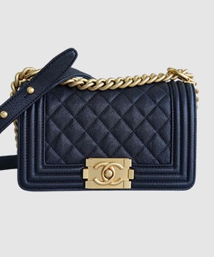 샤넬 보이백 스몰 다크블루 금장 캐비어