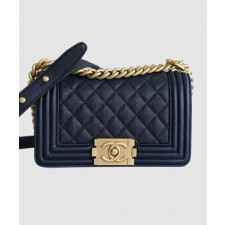 샤넬 보이백 스몰 다크블루 금장 캐비어
