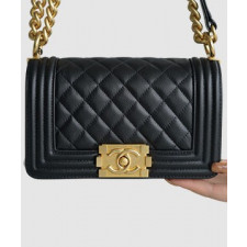 샤넬 보이백 스몰 블랙 금장 캐비어