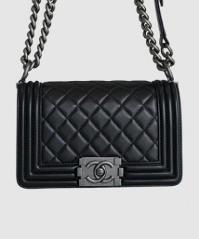 샤넬 보이백 스몰 블랙 은장 램스킨