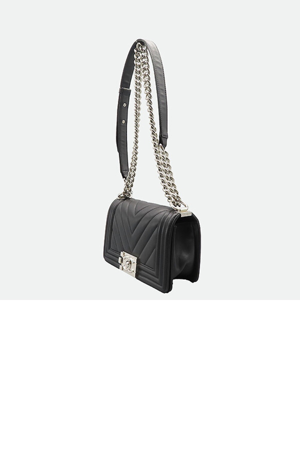 샤넬 쉐브론 보이백 램스킨 스몰 A67085