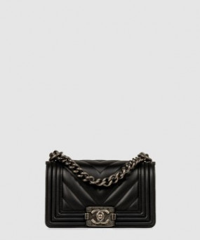 샤넬 쉐브론 보이백 램스킨 스몰 A67085