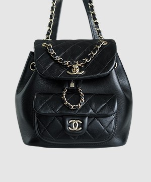 샤넬 22A 듀마 포켓 백 블랙
