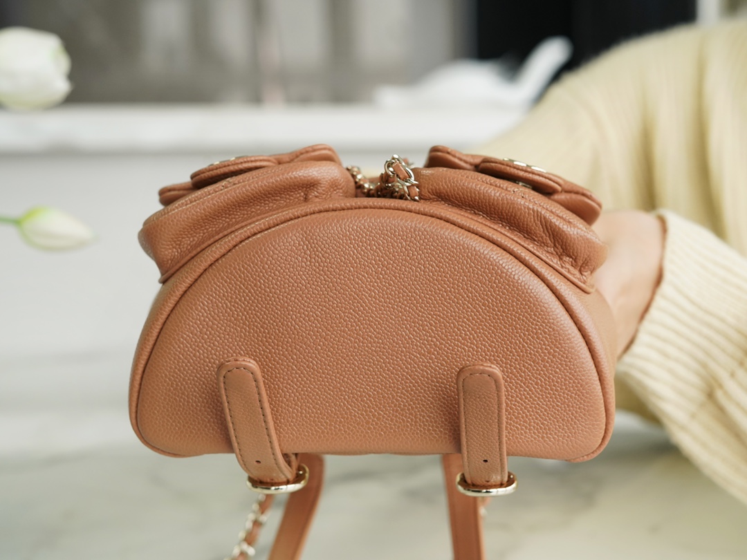 샤넬 23A 듀마 더블 포켓 백 스몰 카라멜