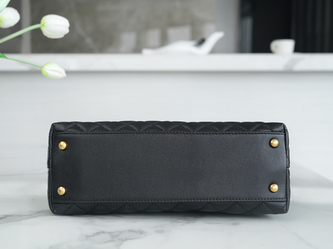 샤넬 코코핸들 체인 블랙 미듐 캐비어