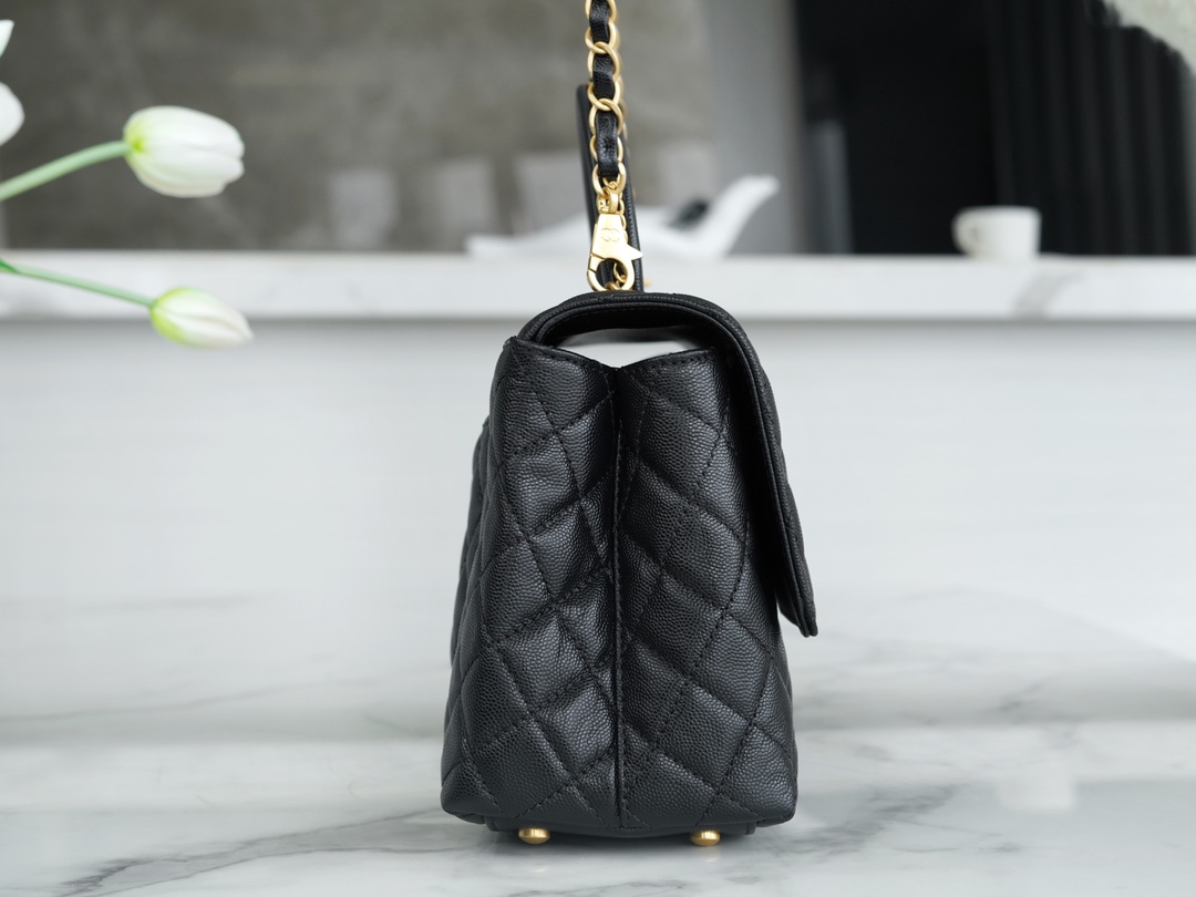 샤넬 코코핸들 체인 블랙 미듐 캐비어