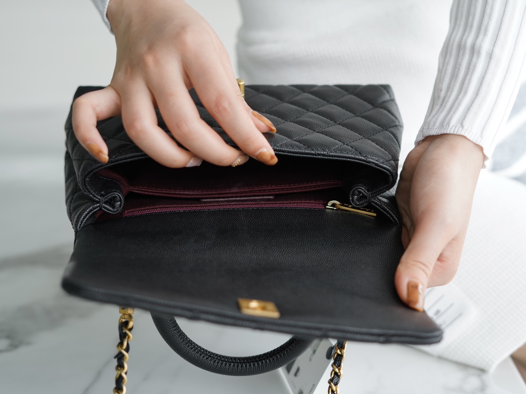 샤넬 코코핸들 블랙 금장 스몰 캐비어