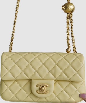 샤넬 클래식 골드볼 플랩백 미니 옐로우