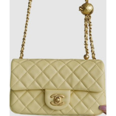 샤넬 클래식 골드볼 플랩백 미니 옐로우