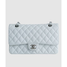 샤넬 클래식 미듐 화이트 은장 캐비어