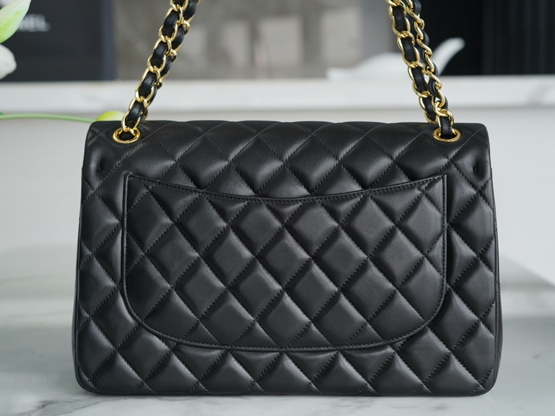샤넬 클래식 라지 블랙 금장 램스킨