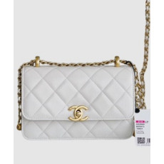 샤넬 클래식 미니 WOC 19 화이트