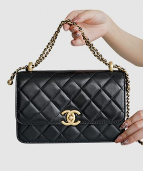 샤넬 클래식 미니 WOC 22 블랙