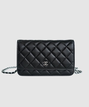 샤넬 클래식 WOC 블랙 은장 램스킨